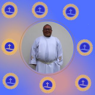 Yellow-Pink-White-Minimalistic-Simple-Photo-Instagram-Profile-Picture